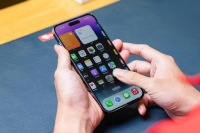 iPhone 14 gặp lỗi ngay khi mở hộp